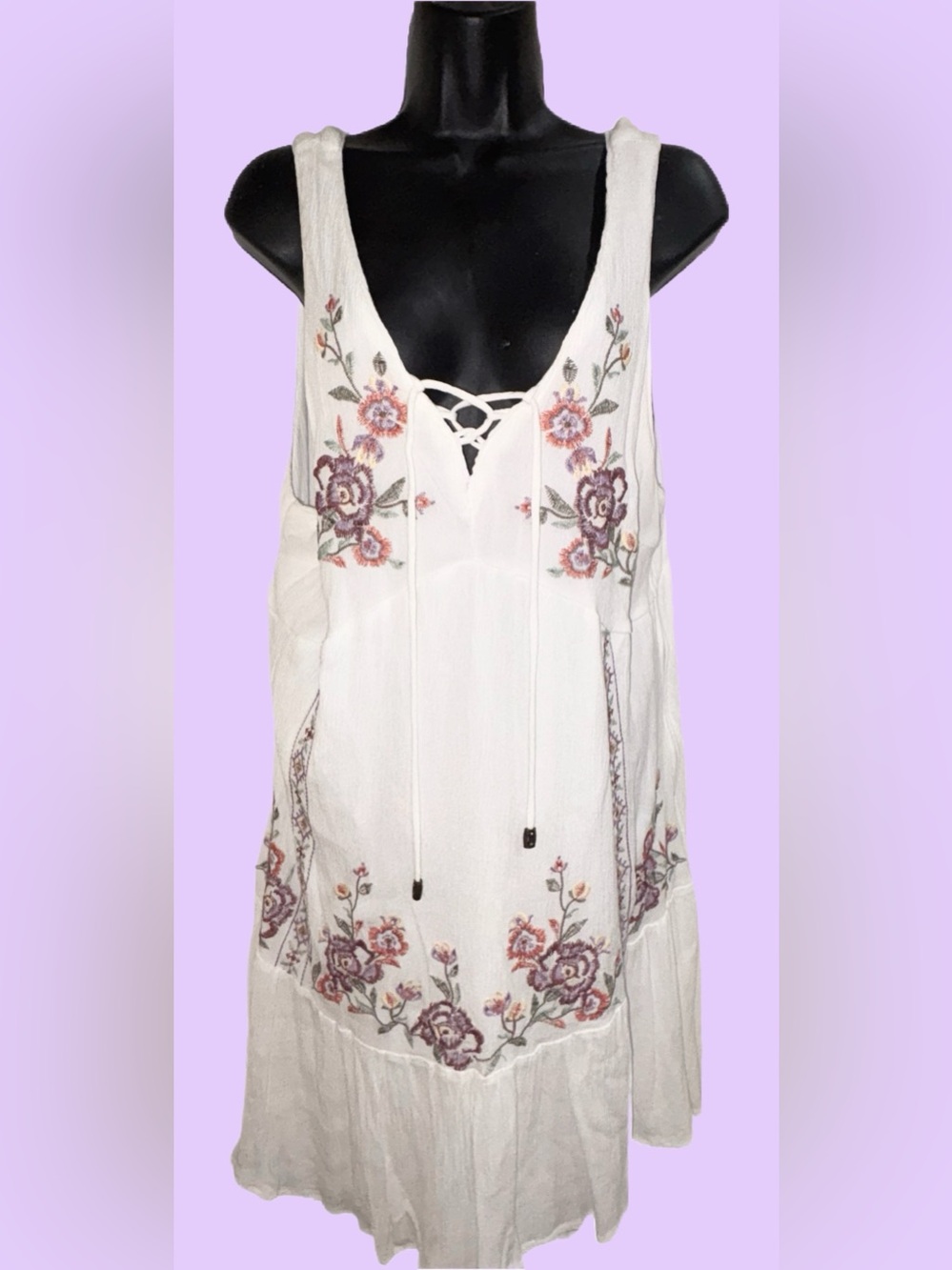 Boho Embroidered White Sleeveless Tunic Top❤️